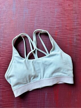 Lorna Jane Easy Support Sports Bra